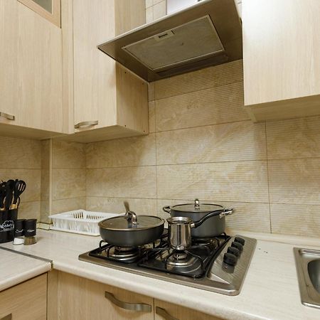 Stay Inn Apartments At Yekmalyan Street Yerevan Ngoại thất bức ảnh