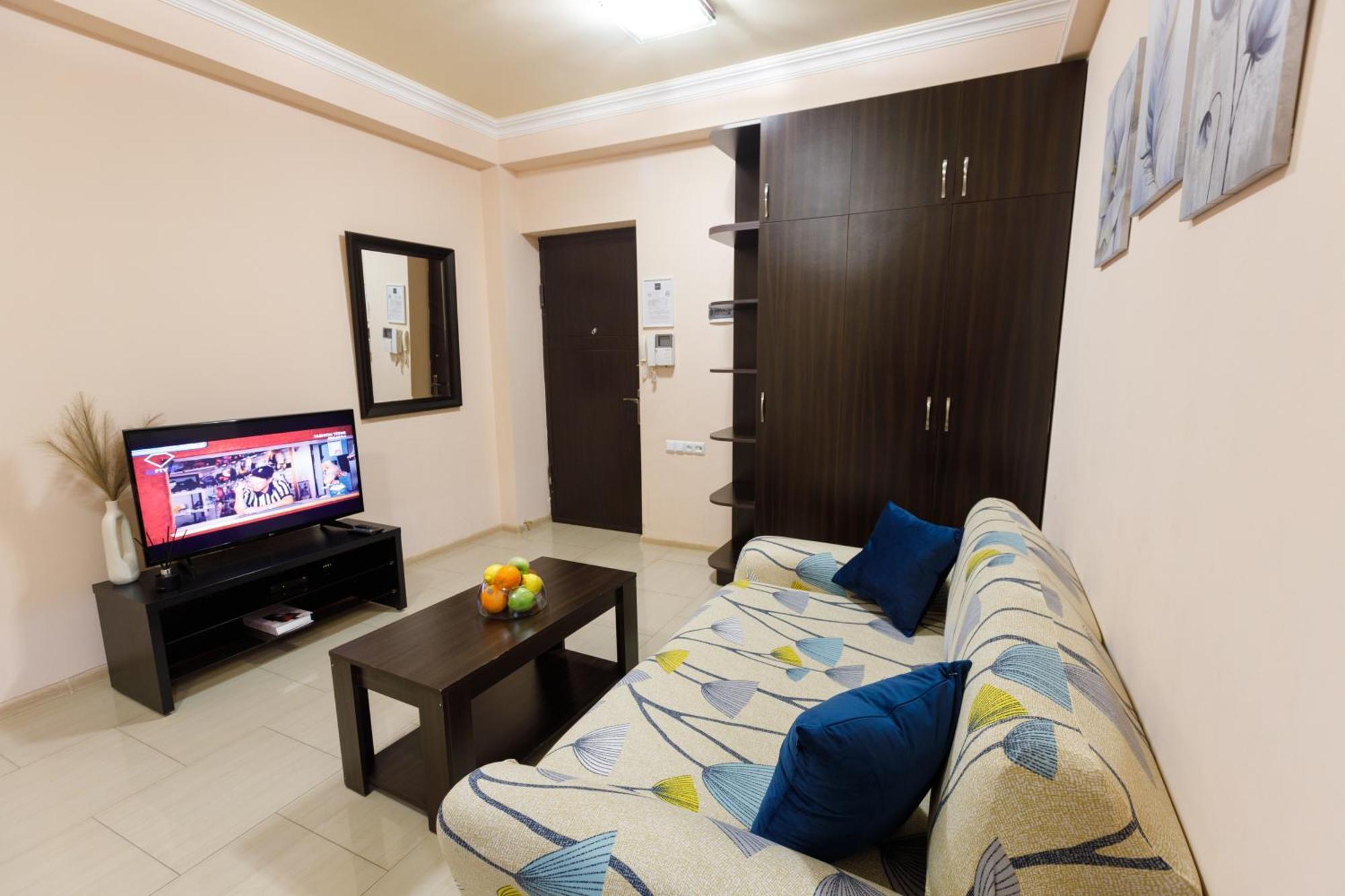 Stay Inn Apartments At Yekmalyan Street Yerevan Ngoại thất bức ảnh